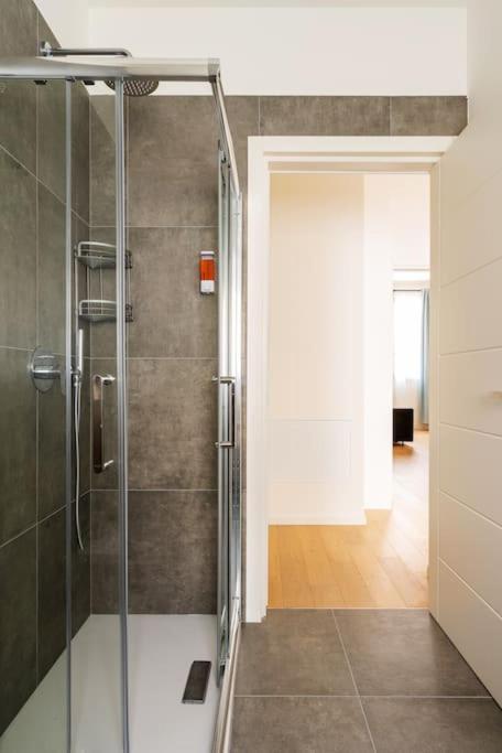 Апартаменты Kaizen House - Bilocale De Angeli Милан Экстерьер фото